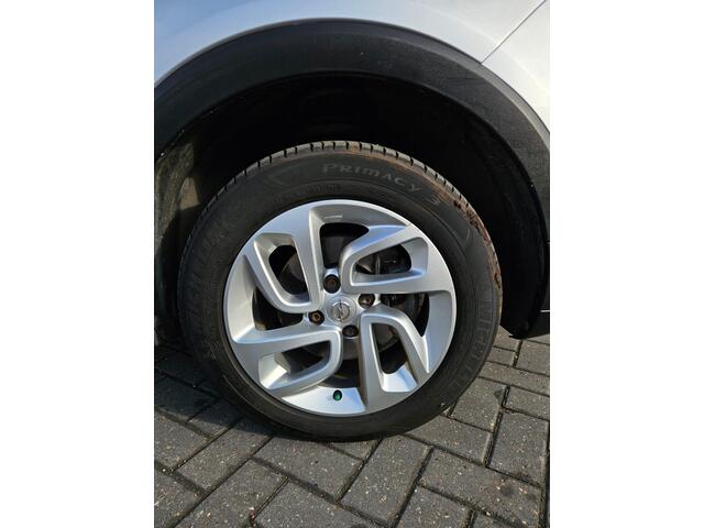 Opel Crossland X 1.2 Turbo Online Edition stoel/stuur verwarming. automaat.