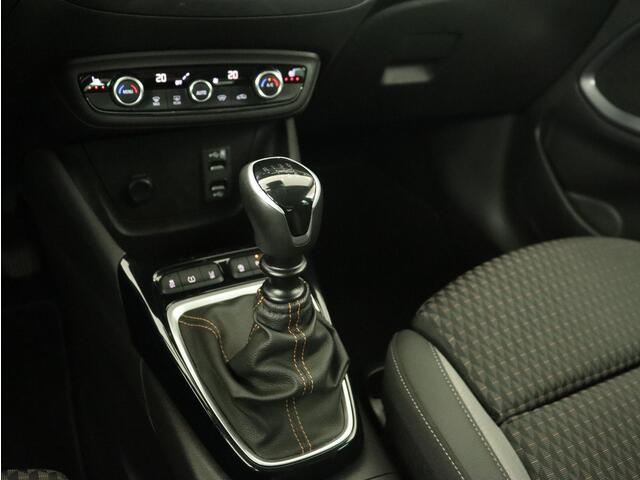 Opel Crossland X 1.2 Turbo Innovation | 44.100km NAP | Stoelverwarming | Camera | Trekhaak | Carplay | Dodehoek detectie | Navigatie | Keyless | Climate control | Cruise control | Park Assist | Full LED