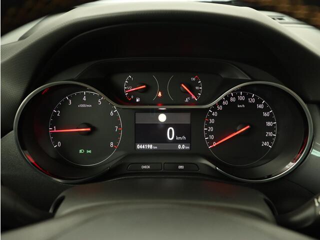 Opel Crossland X 1.2 Turbo Innovation | 44.100km NAP | Stoelverwarming | Camera | Trekhaak | Carplay | Dodehoek detectie | Navigatie | Keyless | Climate control | Cruise control | Park Assist | Full LED