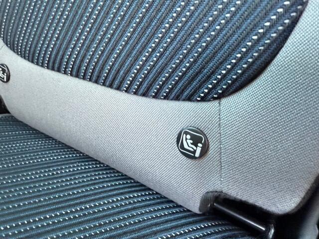 Opel Crossland X 1.2 TURBO AUTOMAAT! 120 JAAR EDITION 110 PK HOGE INSTAP en HOGE ZIT! SLECHTS 19.062 KM!