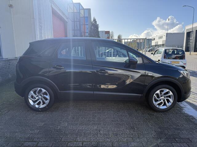 Opel Crossland X 1.2 Online Edition
