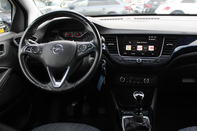 Opel Crossland X 1.2 Turbo 120 Jaar Edition / Nieuwe distr.riem! / Trekhaak / Navigatie / Parkeerhulp achter / 16'' / CarPlay / Cruise Control