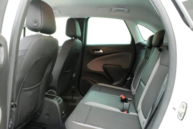 Opel Crossland X 1.2 T Innovation | Camera / Carplay / Blind Spot / Climate