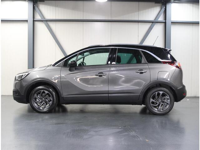 Opel Crossland X 110PK Edition 2020 | 1ste eigenaar | AppleCarplay/Android Auto | Trekhaak | Camera | Climate Control | LED lampen | Navigatie | 16"LMV | Two-Tone | Isofix | Privacy Glass | Parkeersensoren |