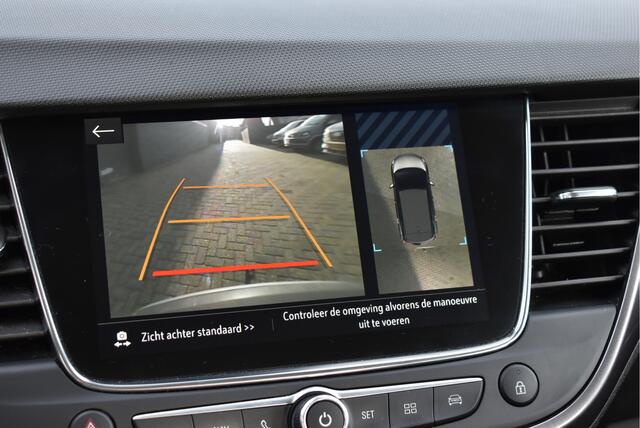 Opel Crossland X 1.2 Turbo Innovation Automaat, 360* camera, Stoel/stuurverwarming, Navi, Trekhaak, Carplay