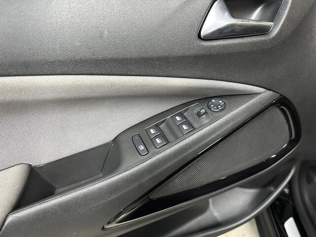 Opel Crossland X 1.2 Turbo 120 Jaar Edition | Aut. | Camera + PDC V&A | Navigatie |