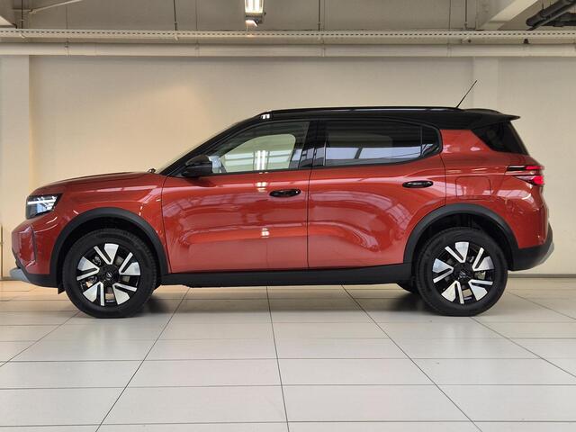 Opel FRONTERA Electric GS 44 kWh Navigatie | Achteruitrijcamera | Stoel/Stuurverwarming | Apple Carplay/Android Auto | Voorruitverwarming |