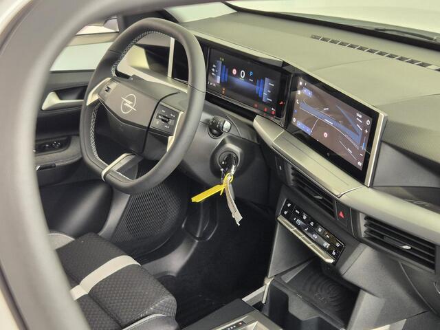 Opel FRONTERA Electric GS 44 kWh | Navigatie | Achteruitrijcamera | Stoel/Stuurverwarming | Apple Carplay/ Android Auto (Draadloos) |