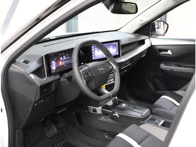 Opel FRONTERA 1.2 Turbo Hybrid GS | AUTOMAAT | Navigatie | Apple Carplay/ Android Auto | Climate Control | Camera | Parkeersensoren | Stoel, Stuur & Voorruitverwarming | LED |