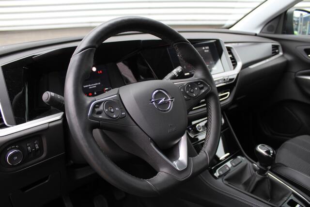 Opel Grandland 1.2 Turbo 130PK Elegance | Winterpack | Cruise control | Bluetooth | Parkeersensoren