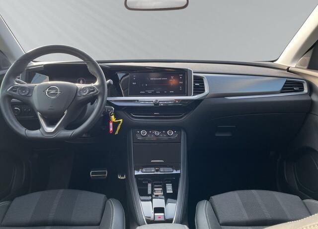 Opel Grandland 1.2 Turbo Elegance Automaat 360 Camera/Stoel en stuurverwarming.