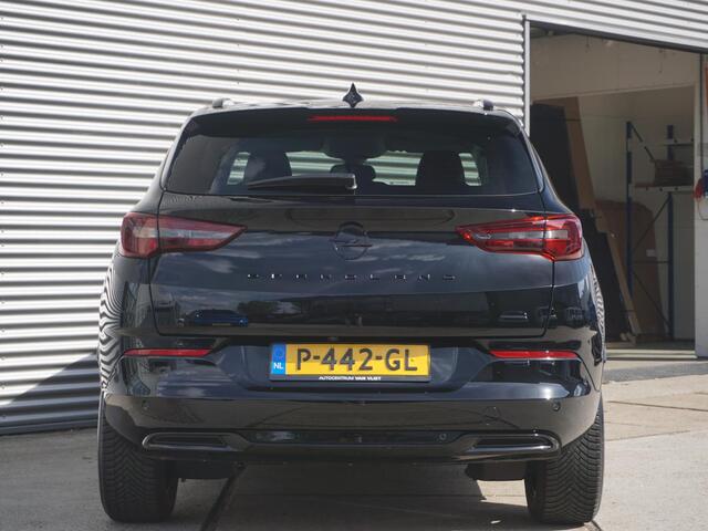 Opel Grandland 1.2 Turbo GS Line 180° Camera | All-season banden | Navigatie systeem