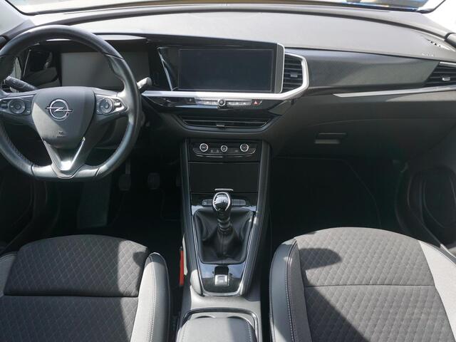 Opel Grandland 1.2 Turbo GS Line 180° Camera | All-season banden | Navigatie systeem