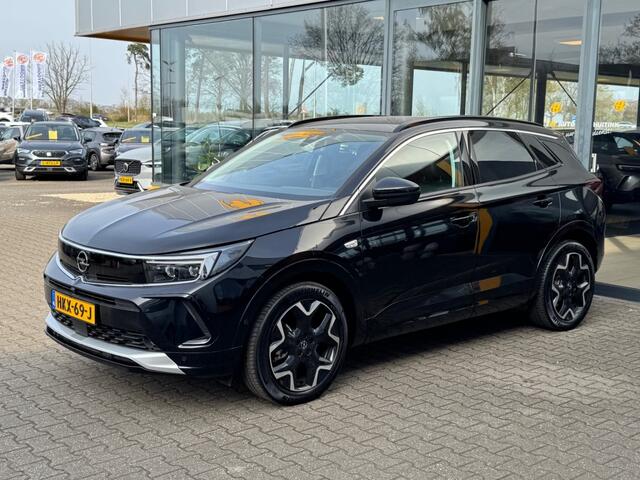Opel Grandland 1.2 T 130 pk Ultimate - Navi - camera - stoel/stuurver.