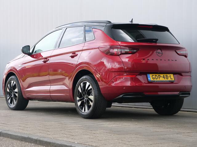 Opel Grandland 1.2 Turbo 130pk Ultimate Automaat LED / Navigatie / Camera