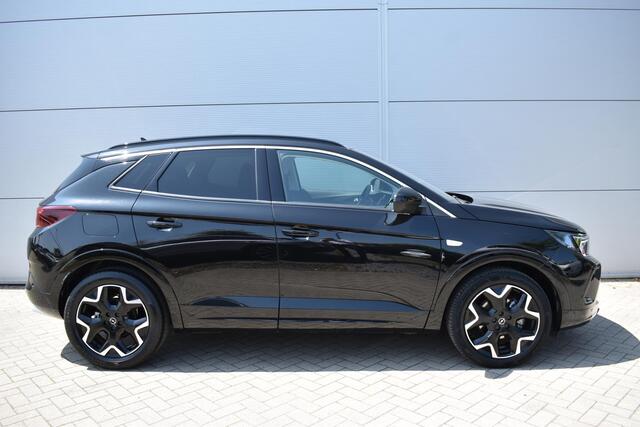 Opel Grandland 1.2 Turbo Ultimate Automaat | Navi / Camera / Stoelverwarming