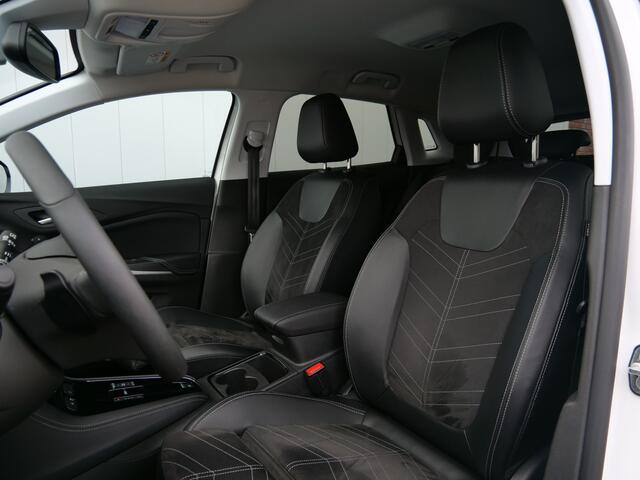 Opel Grandland 1.2 Turbo 130pk Ultimate Automaat Navigatie / LED / Camera / 19 Inch