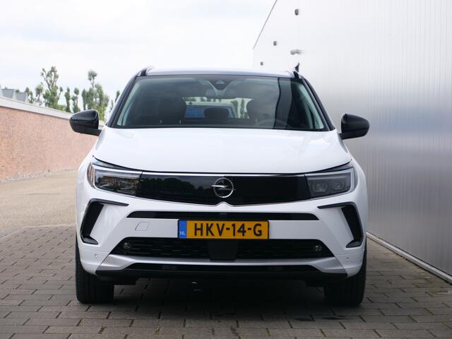Opel Grandland 1.2 Turbo 130pk Ultimate Automaat Navigatie / LED / Camera / 19 Inch