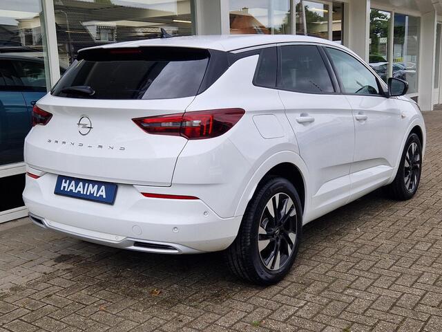 Opel Grandland 1.2 Turbo Business Elegance | Navigatie via APP | Climate & Cruise Control | Achteruitrijcamera | Parkeersensoren | LMV |