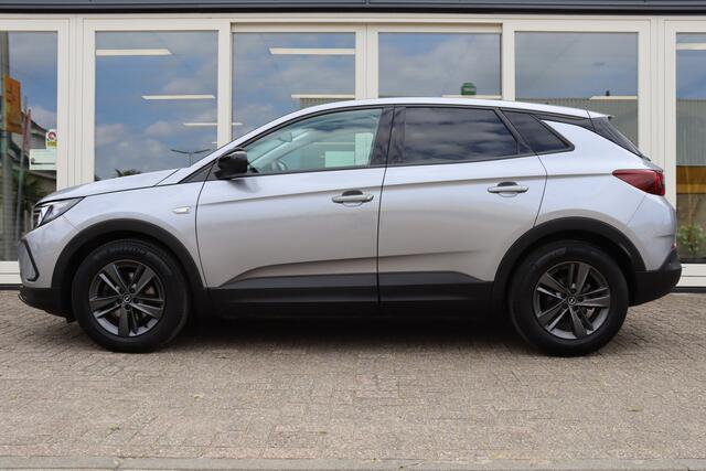 Opel Grandland 1.2 Turbo 130 Pk , Automaat, Cruise Control, Climate Control, Apple Carplay, Android Auto, PDC V+A, Prijs Is Rijklaar Inclusief 6 Maanden Garantie