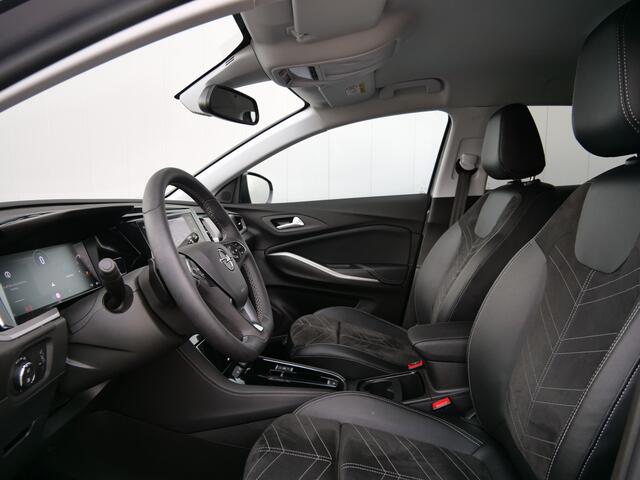 Opel Grandland 1.2 Turbo 130pk Ultimate Automaat Navigatie / LED / Camera / 19 Inch