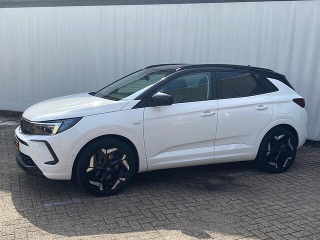 Opel Grandland 1.6 Turbo Plug-In Hybrid 4x4 GSe