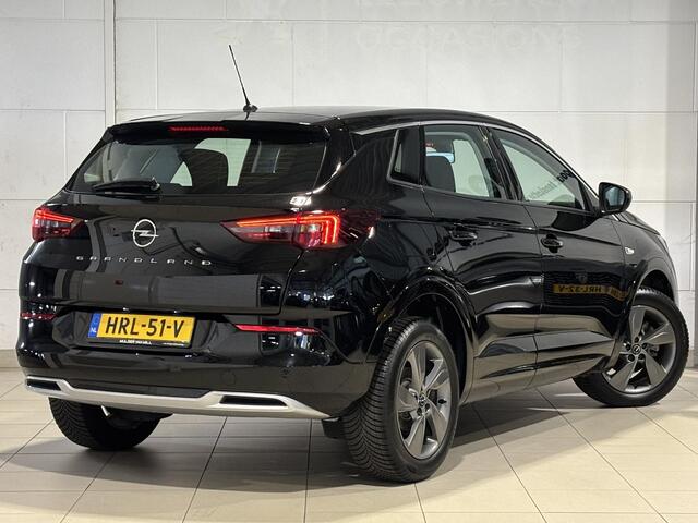 Opel Grandland Elegance 1.2 Turbo 130pk | ALL SEASON BANDEN | AGR-STOELEN | STOEL- EN STUURVERW. | APPLE CARPLAY / ANDROID AUTO | ISOFIX | DAB+ |