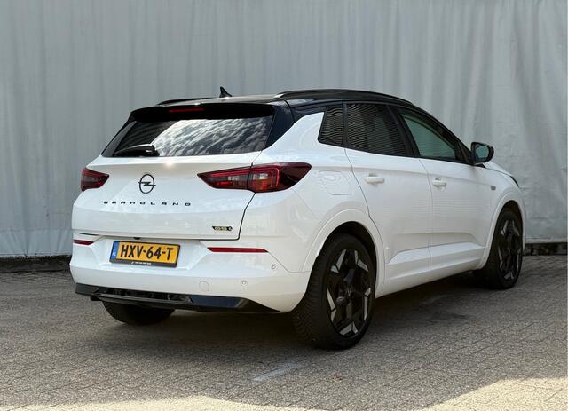 Opel Grandland 1.6 Turbo Plug-In Hybrid 4x4 GSe Veel opties!