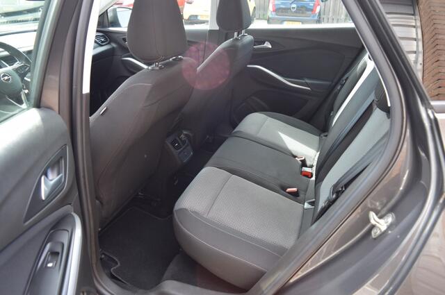 Opel Grandland 1.2 Turbo Elegance