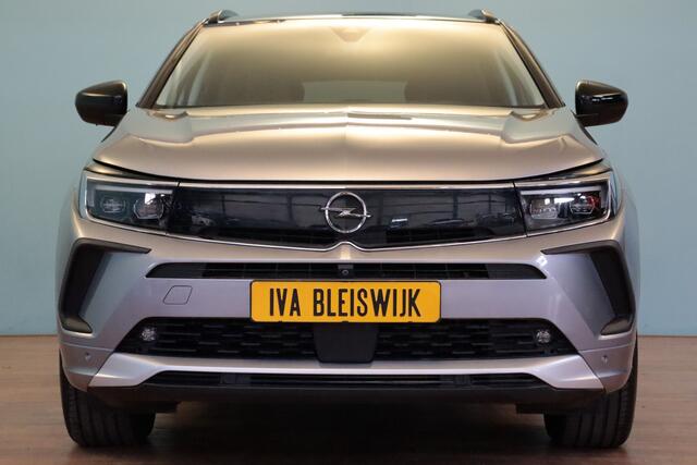 Opel Grandland 1.2 Turbo Ultimate Automaat | NAVI | CLIMA | 360-CAMERA | VRUIT/STUUR/STOELVERW | LANE-ASSIST |