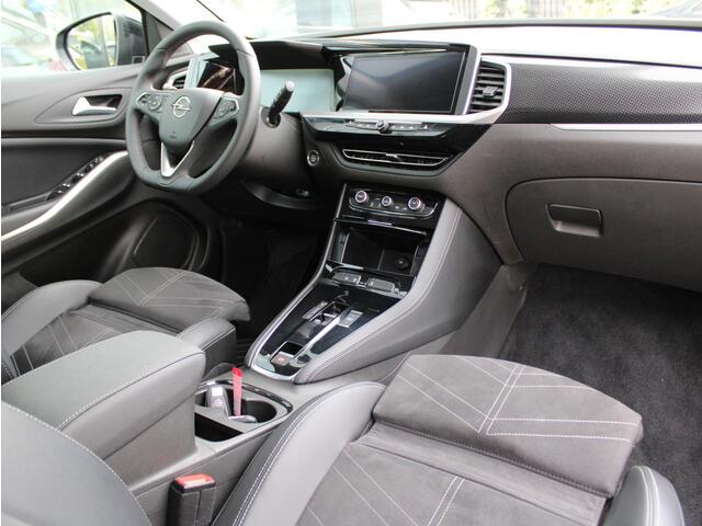 Opel Grandland 1.2 Turbo Ultimate Automaat | Navi / Camera / Alcantara
