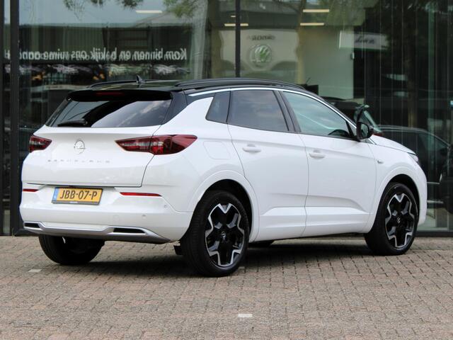Opel Grandland 1.2 Turbo Ultimate Automaat | Navi / Camera / Alcantara