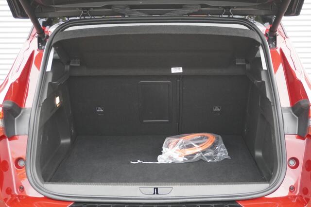 Opel Grandland 1.6 Turbo Hybrid GS / Camera / Lederen bekleding / Adaptive cruise / Winterpakket