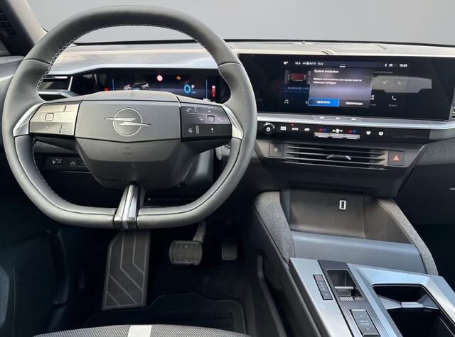 Opel Grandland 1.2 Turbo Hybrid Business Edition Trekhaak/Stoel+stuur verwarming/Electr achterklep.