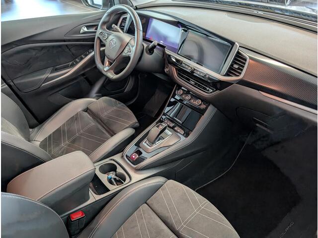 Opel Grandland Ultimate 1.6 PHEV 225pk Hybrid e-EAT8 | ALCANTARA/LEDER | LED PIXEL | 360° CAMERA | KEYLESS | ELEK. A.KLEP | NAVI PRO | LED PIXEL |