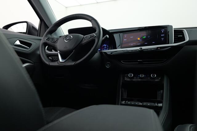 Opel Grandland 1.6 Turbo Plug-In Hybrid GS | Trekhaak | 18" Licht metaal | Stuurverwarming