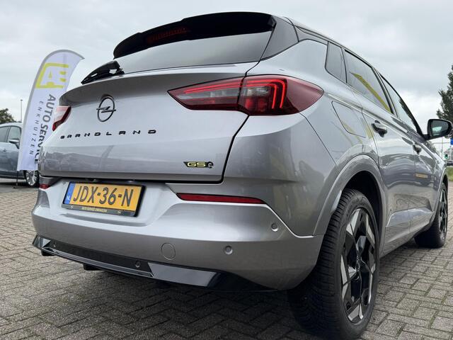 Opel Grandland 1.6 Turbo Plug-In Hybrid 4x4 GSe Als nieuw! 300pk! GSe incl. beurt-12M Garantie-2x lader-nw All Season