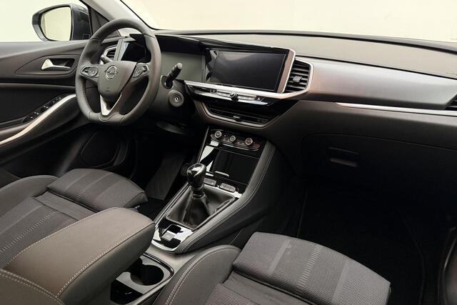Opel Grandland 1.2 Turbo 130Pk GS Light | Climate control | Navigatie | AGR-Stoelen | Parkpilot | Led koplampen | Winter Pakket | LM-Velgen