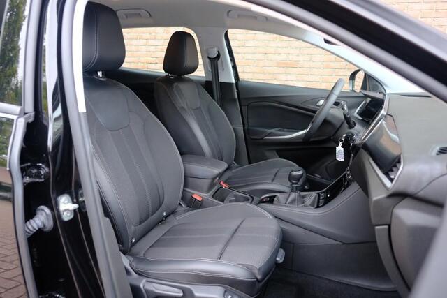 Opel Grandland 1.2 Turbo 130pk GS | Navi | App Connect | Climate | Cruise | Camera | Blind Spot | Winter Pakket