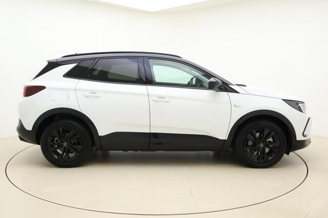 Opel Grandland 1.6 Turbo Plug-In Hybrid GS 225 PK Automaat | Navigatie | Camera | Stoel & Stuurverwarming | AGR Stoelen | Keyless | Electrische achterklep | Zwart dak | Dakrails