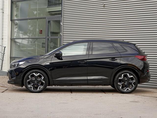 Opel Grandland 1.2 Turbo Hybrid GS Leder interieur