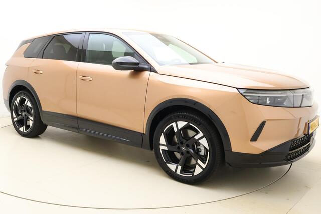 Opel Grandland Electric Business Edition 73 kWh | Afneembare trekhaak | Gunstige bijtelling | Navigatie | Stoel & Stuurverwarming | 20" Lichtmetalen velgen | Keyless | Climate control | Camera