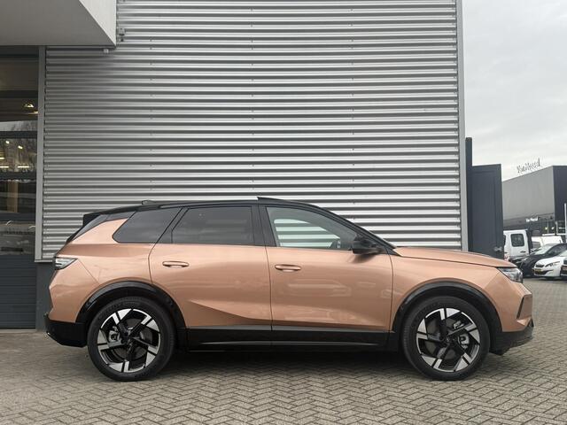 Opel Grandland Electric GS 73kWh 210pk | FOCAL | 360° CAMERA | NAVIGATIE | ELEKT. ACHTERKLEP | AGR STOELEN |