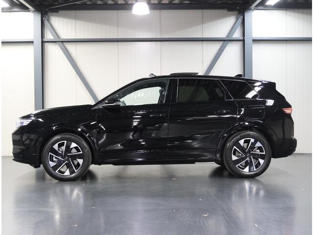 Opel Grandland Electric Business Edition 73 kWh | AUTOMAAT | Warmtepomp | 360° Camera | Stoel, stuur & voorruit verwarmd | Apple Carplay/Android Auto | Elektr. achterklep | ARG-stoelen | Matrix LED | Navigatie |