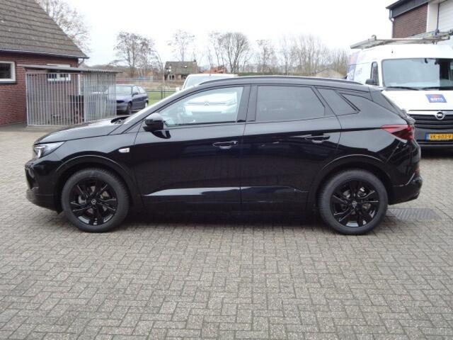 Opel Grandland 1.2 Turbo GS Black Line Edition Automaat ,Trekhaak ,Led verlichting ,Navi ,Camera voor en achter