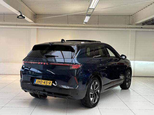 Opel Grandland 1.6 Turbo Plug-in-Hybrid GS Stoelverwarming | Stuurverwarming | Afneembare trekhaak | Focal Audio | Panoramadak