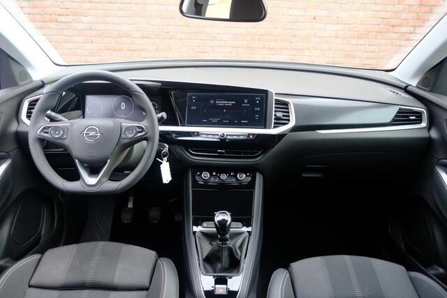 Opel Grandland 1.2 Turbo 130pk GS | Navi | App Connect | Climate | Cruise | Camera | Blind Spot | Winter Pakket