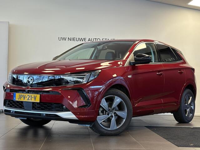 Opel Grandland Elegance 1.2 Turbo 130pk | ALL SEASON BANDEN | AGR-STOEL | LED PIXEL VERLICHTING | 360° CAMERA | DODEHOEKBEWAKING | NAVI | ISOFIX |