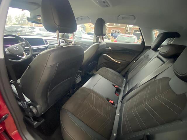 Opel Grandland 1.6 Turbo Plug-In Hybrid Ultimate | Automaat | Apple carplay | Electronic climate control | Navigatiesysteem | Parkeersensoren voor en achter