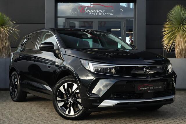 Opel Grandland 1.6 Turbo Plug-In Hybrid Elegance 225pk Navigatie/Stoelverwarming/360Camera